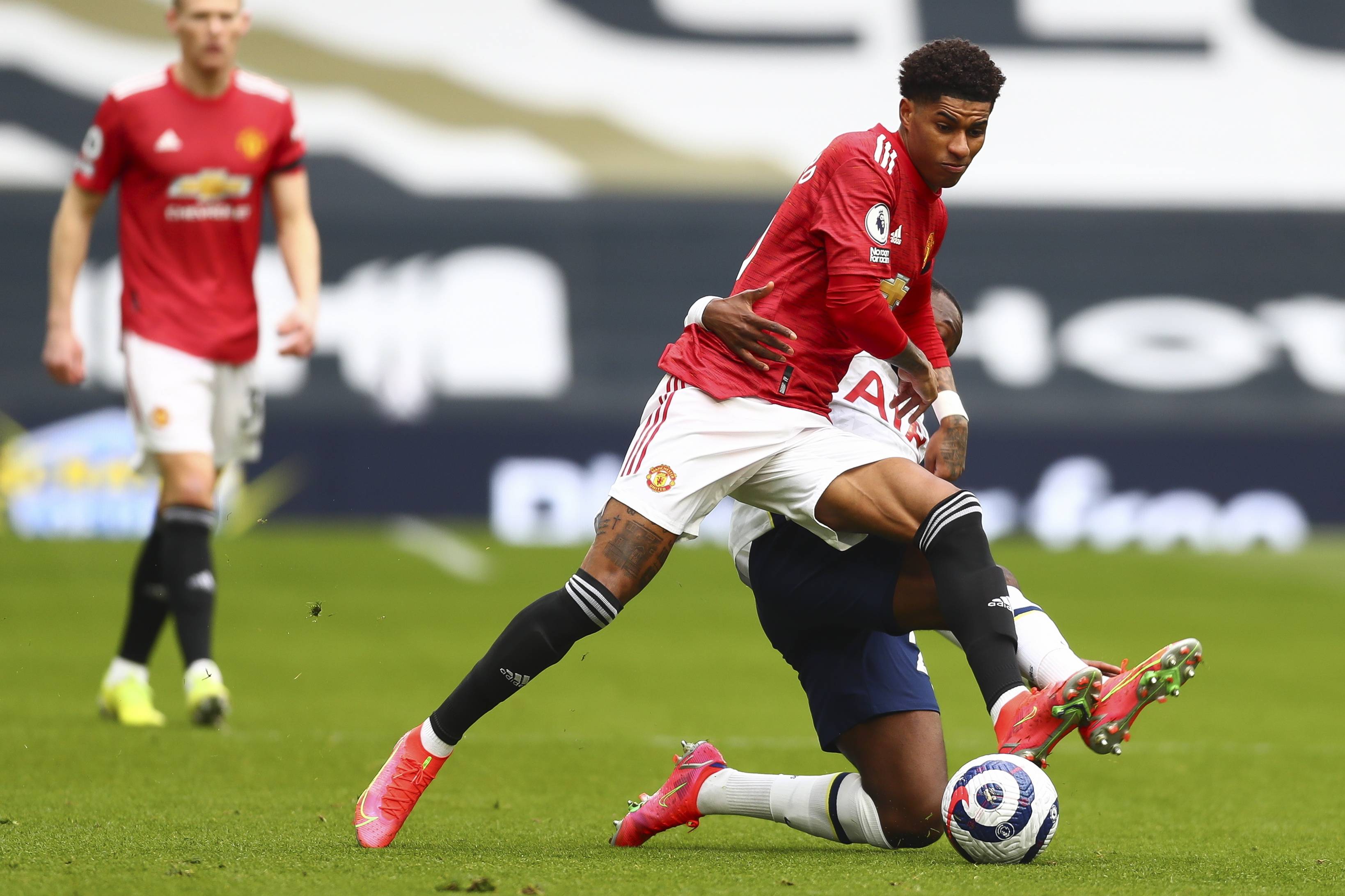 具备绝对争 具备绝对争